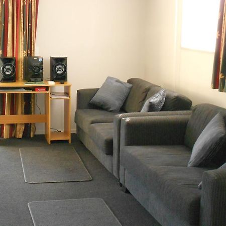 Gavan Family Apartments Кромвель Экстерьер фото