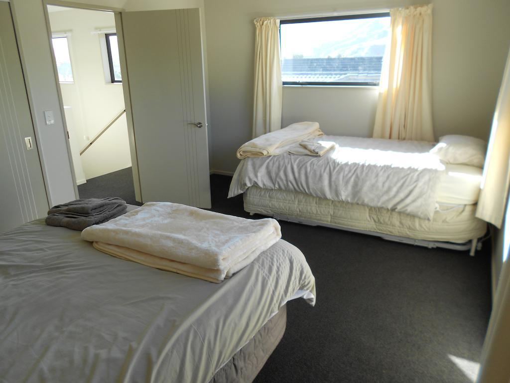 Gavan Family Apartments Кромвель Экстерьер фото